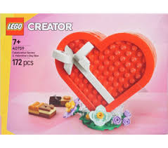 Lego Celebrations Series: Valentine's Day Box | Rock City Comics