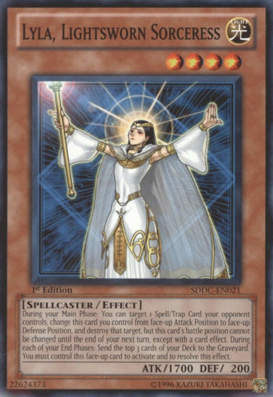 Lyla, Lightsworn Sorceress [SDDC-EN021] Common | Rock City Comics